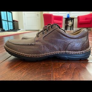 Johnston & Murphy walking shoes